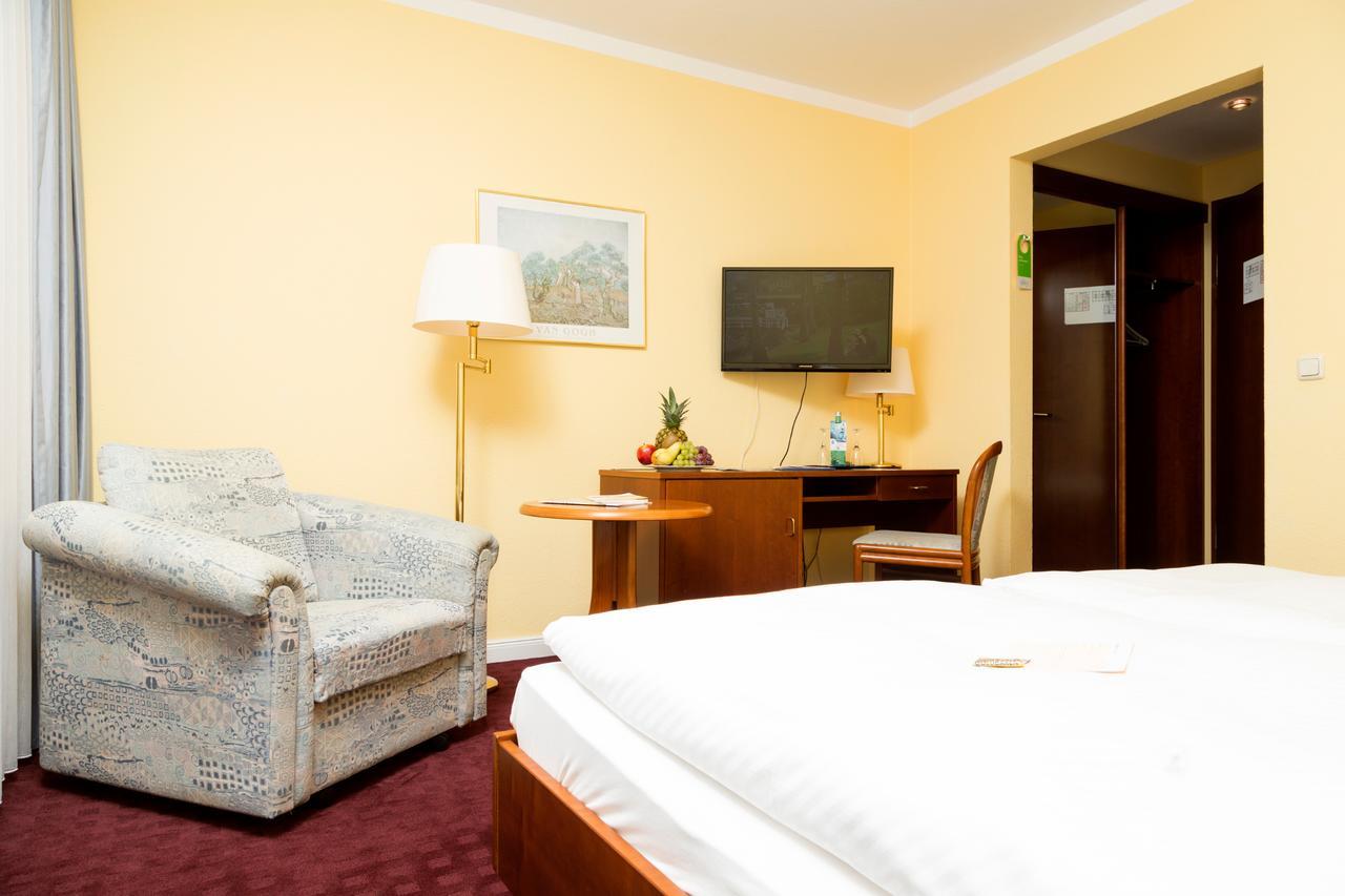 Ringhotel Residenz Wittmund Εξωτερικό φωτογραφία