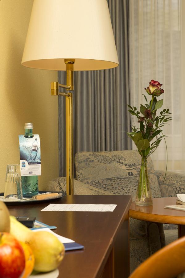 Ringhotel Residenz Wittmund Εξωτερικό φωτογραφία